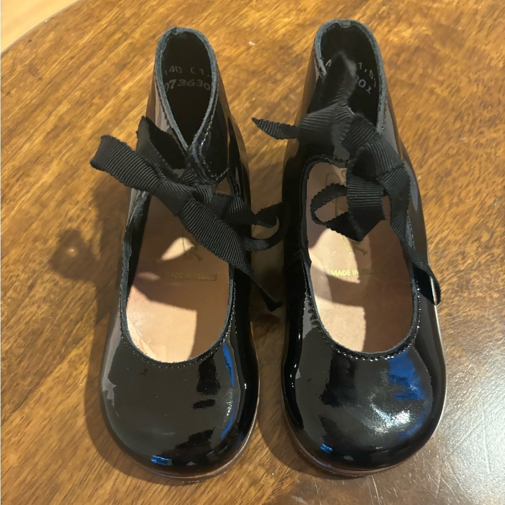 Bonpoint Mary Jane shoes